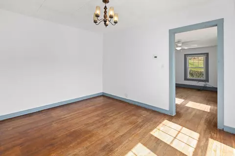 Living - 121 Branch Rd, Eagle Rock, VA 24085 photo 2 of 3