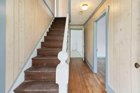 Entry Way - 121 Branch Rd, Eagle Rock, VA 24085 photo 2 of 3