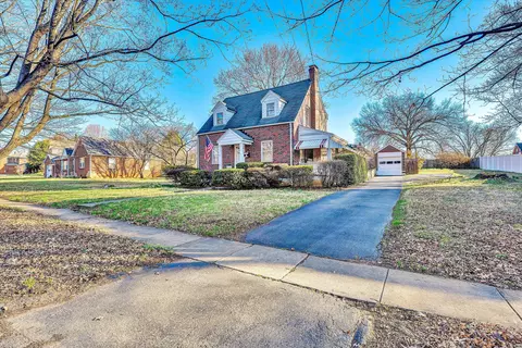 3339 Collingwood St NE, Roanoke, VA 24012