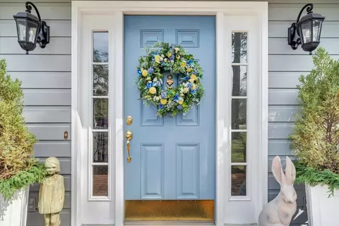 Entry Way - 110 Windward Dr, Moneta, VA 24121 photo 1 of 10
