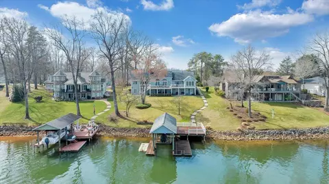 View/Area - 110 Windward Dr, Moneta, VA 24121 photo 5 of 11