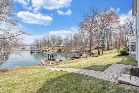 Exterior - 110 Windward Dr, Moneta, VA 24121 photo 15 of 26