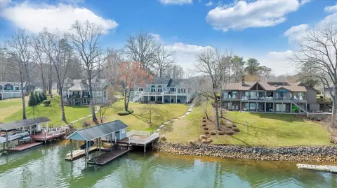 View/Area - 110 Windward Dr, Moneta, VA 24121 photo 9 of 11