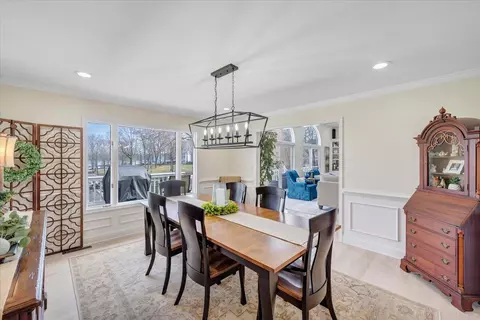 Dining - 110 Windward Dr, Moneta, VA 24121 photo 4 of 9