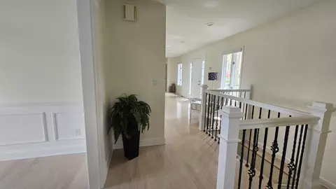 Entry Way - 110 Windward Dr, Moneta, VA 24121 photo 10 of 10