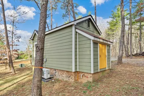 Exterior - 738 Jerry Ln NE, Check, VA 24072 photo 10 of 16