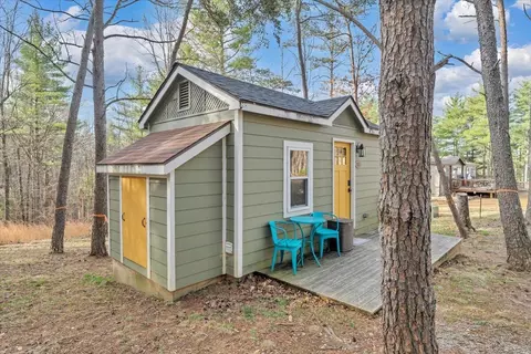 Exterior - 738 Jerry Ln NE, Check, VA 24072 photo 4 of 16