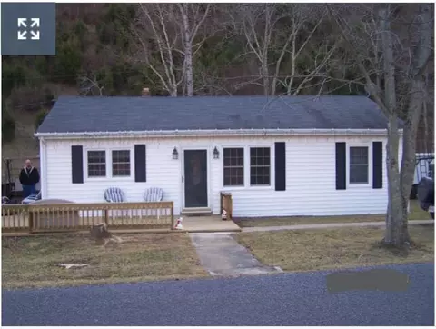 1173 Buffalo Rd, Buchanan, VA 24066