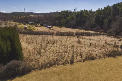 470 Epperly Mill Rd SW, Floyd, VA 24091 photo 5