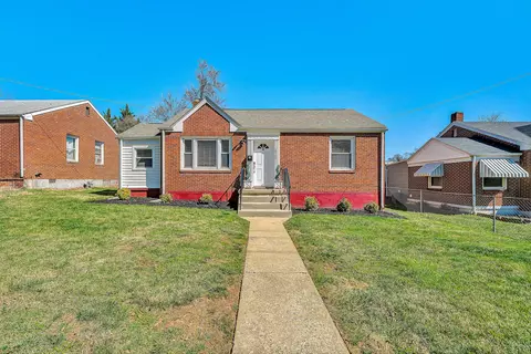 2705 Forest Hill Ave NW, Roanoke, VA 24012