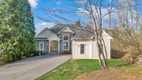 1892 Morewood Rd, Hardy, VA 24101