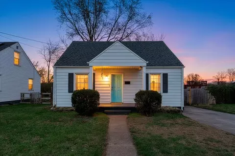 2407 Denniston Ave SW, Roanoke, VA 24015