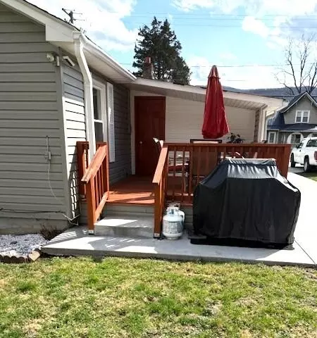 Exterior - 424 E Parrish St, Covington, VA 24426 photo 5 of 5