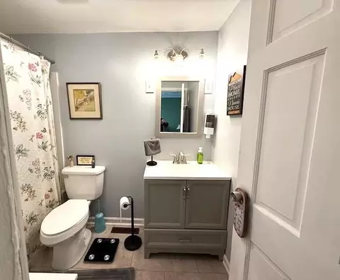 Bath - 424 E Parrish St, Covington, VA 24426 photo 1 of 1