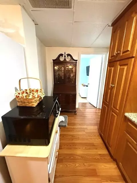 Kitchen - 424 E Parrish St, Covington, VA 24426 photo 4 of 4
