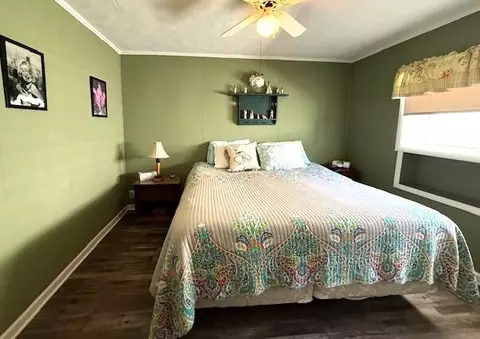 Bedroom - 424 E Parrish St, Covington, VA 24426 photo 1 of 5