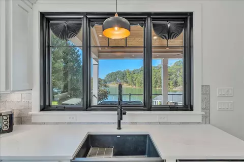 Kitchen - 176 Three Point Isle Dr, Penhook, VA 24137 photo 5 of 7