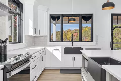 Kitchen - 176 Three Point Isle Dr, Penhook, VA 24137 photo 4 of 7