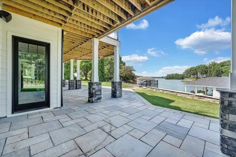 Exterior - 176 Three Point Isle Dr, Penhook, VA 24137 photo 22 of 24