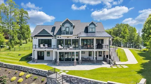 Exterior - 176 Three Point Isle Dr, Penhook, VA 24137 photo 8 of 24