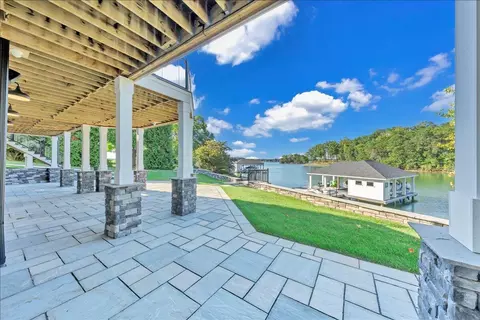 Exterior - 176 Three Point Isle Dr, Penhook, VA 24137 photo 20 of 24