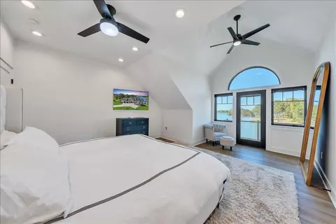 Bedroom - 176 Three Point Isle Dr, Penhook, VA 24137 photo 6 of 12