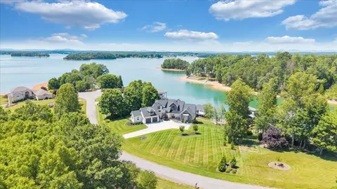 View/Area - 176 Three Point Isle Dr, Penhook, VA 24137 photo 1 of 6