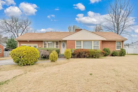 3222 Wentworth Ave NW, Roanoke, VA 24012