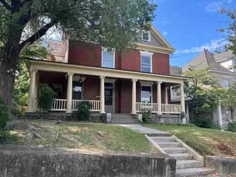 430 Day Ave SW, Roanoke, VA 24016