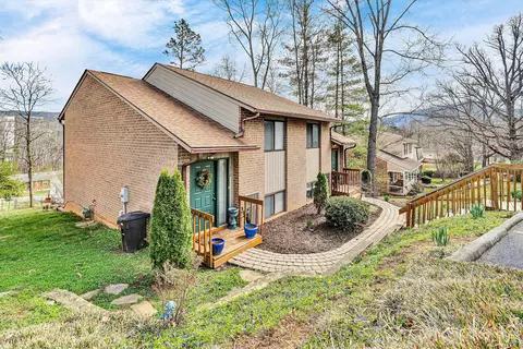 3430 Morning Dove Rd, Roanoke, VA 24018