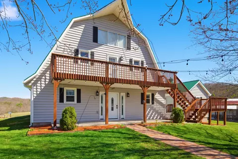 6458 Piney Woods Rd, Riner, VA 24149