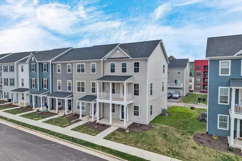 248 Colony Ave, Daleville, VA 24083