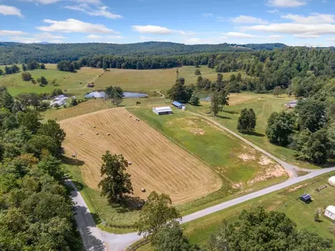 View/Area - 446 Good Neighbors Rd NE, Check, VA 24072 photo 11 of 12