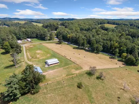 View/Area - 446 Good Neighbors Rd NE, Check, VA 24072 photo 7 of 12