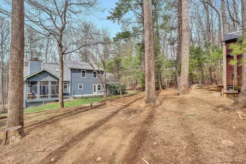 Exterior - 5671 Split Rail Ln, Roanoke, VA 24018 photo 15 of 17