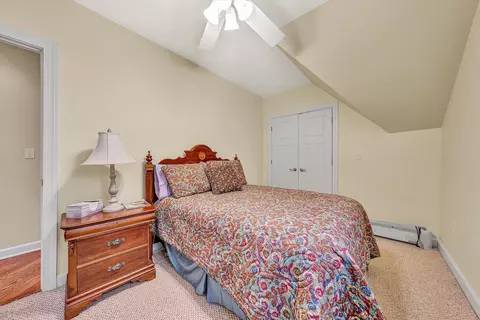 Bedroom - 5671 Split Rail Ln, Roanoke, VA 24018 photo 3 of 4