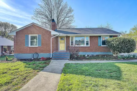 4608 Elva Rd NW, Roanoke, VA 24017