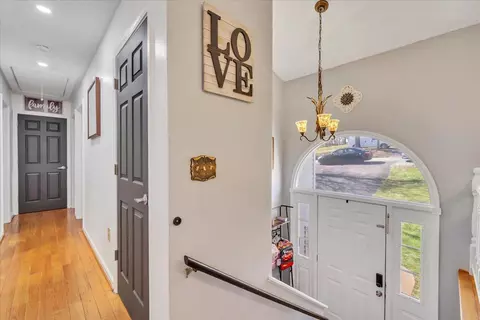 3622 View Ave, Roanoke, VA 24018 photo 3