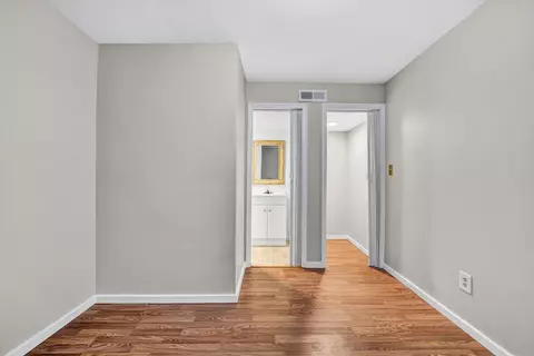 Bedroom - 7311 Maple Ct, Roanoke, VA 24018 photo 5 of 5