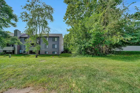 Exterior - 7311 Maple Ct, Roanoke, VA 24018 photo 5 of 10