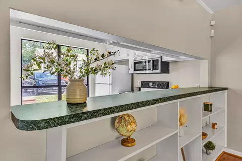 Kitchen - 7311 Maple Ct, Roanoke, VA 24018 photo 4 of 4