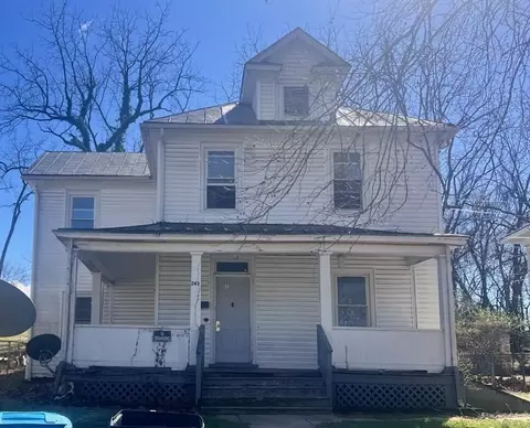 2414 Delaware Ave NW, Roanoke, VA 24017