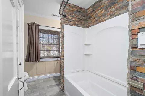 209 E Main St, Fincastle, VA 24090 photo 18