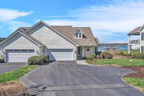 50 Brooke Dr, Union Hall, VA 24176