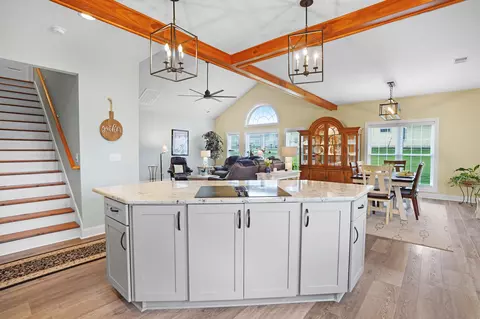 Kitchen - 1058 Eagle Crest Ln, Moneta, VA 24121 photo 6 of 9