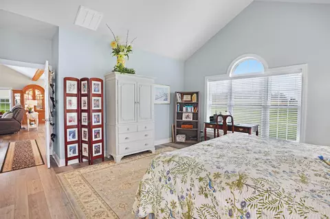 Bedroom - 1058 Eagle Crest Ln, Moneta, VA 24121 photo 13 of 16
