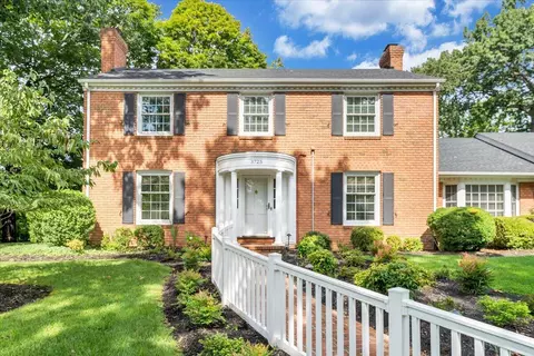 3725 Dogwood Ln SW, Roanoke, VA 24015