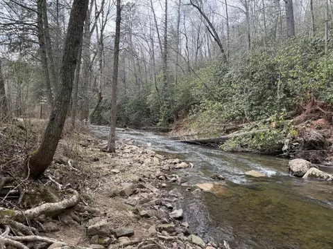 134 138 Sportsman Cir, Goldbond, VA 24150
