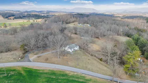 3770 Blue Ridge Tpke, Fincastle, VA 24090
