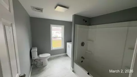 Entry Way - 305 E Chestnut St, Covington, VA 24426 photo 3 of 4
